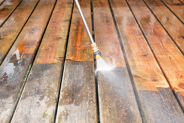 Why Choose Our Certified Pressure Washing Experts for Your Project Needs in Clanton, AL?